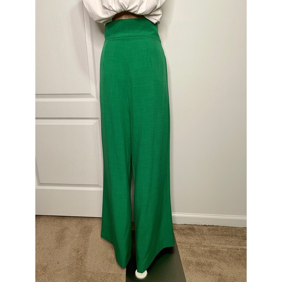 Wide Leg Woven Pants in Green - Picture 4 of 4